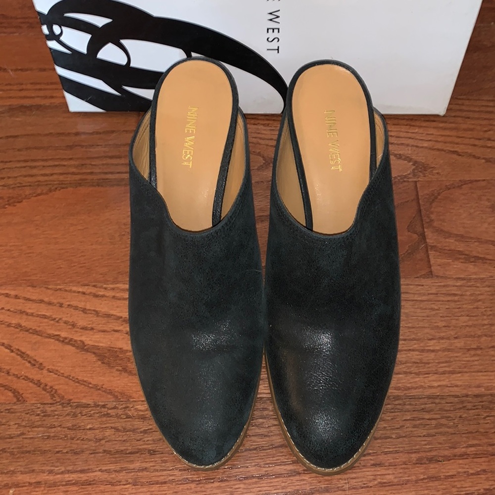 BLACK NINE WEST wedge type heal NWOT